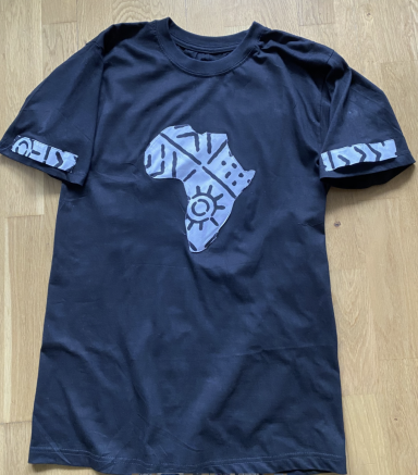 T-shirt - svart med wax, karta Afrika