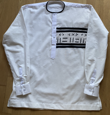 VIt skjorta utan krage, vax